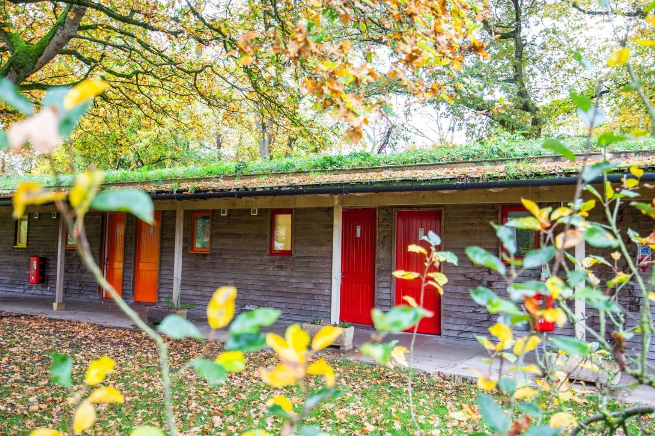 Yha Chester Trafford Hall Dunham-on-the-Hill Exterior photo